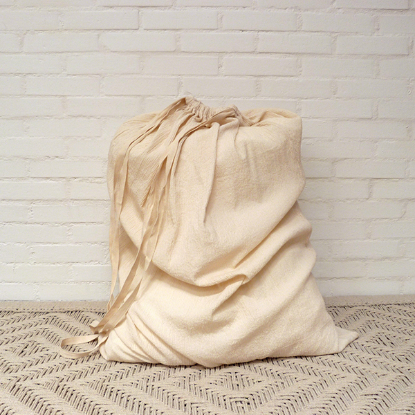 canvas-laundry-bags-4