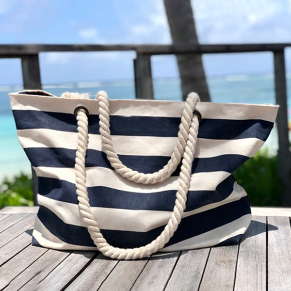 Beach tote with rope handles 2025