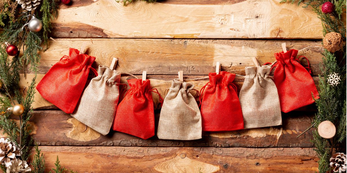 how to order custom christmas drawstring bags in bulk